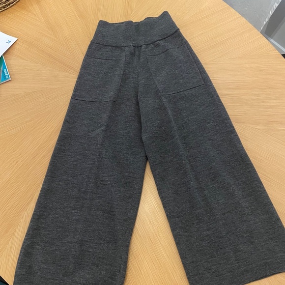 Wilfred Wide leg wool 3/4 length wool pants - Picture 3 of 3